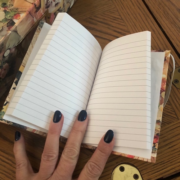 Keepsake Box w Journal and Photo Frame - Picture 8 of 8